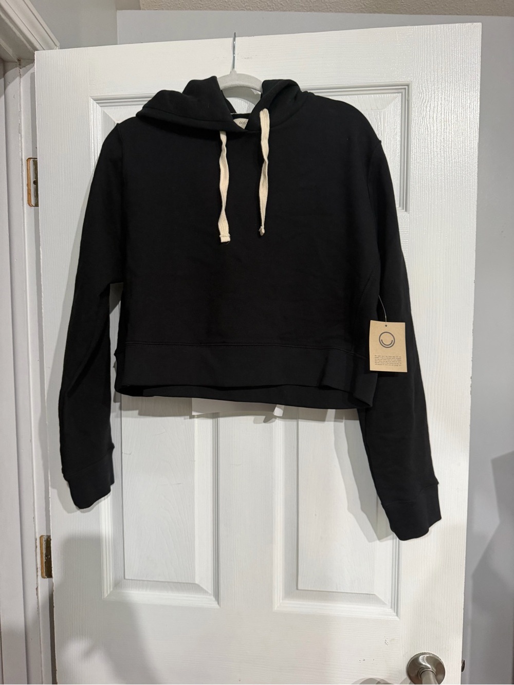 NWT fordays women’s cropped black sweatshirt organic cotton